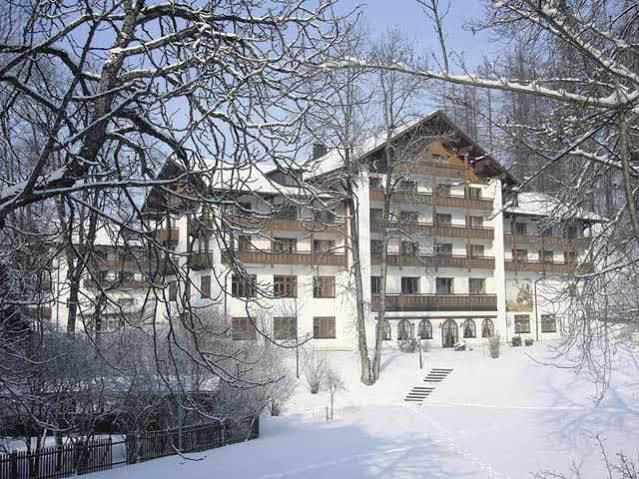 Hotel Am Kofel - Gesundheitszentrum אוברמרגואה מראה חיצוני תמונה